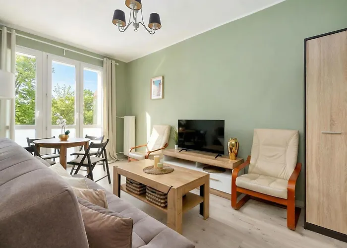 Compact With Balcony Nearby The Old Town By Renters Γκντανσκ
