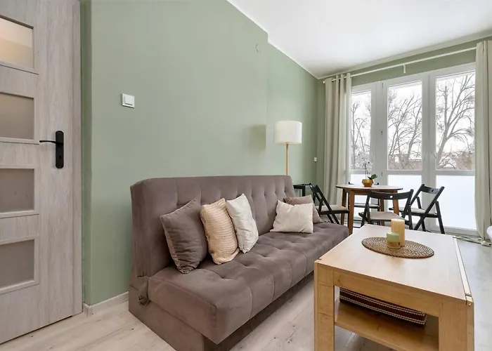 Compact With Balcony Nearby The Old Town By Renters Lejlighed *